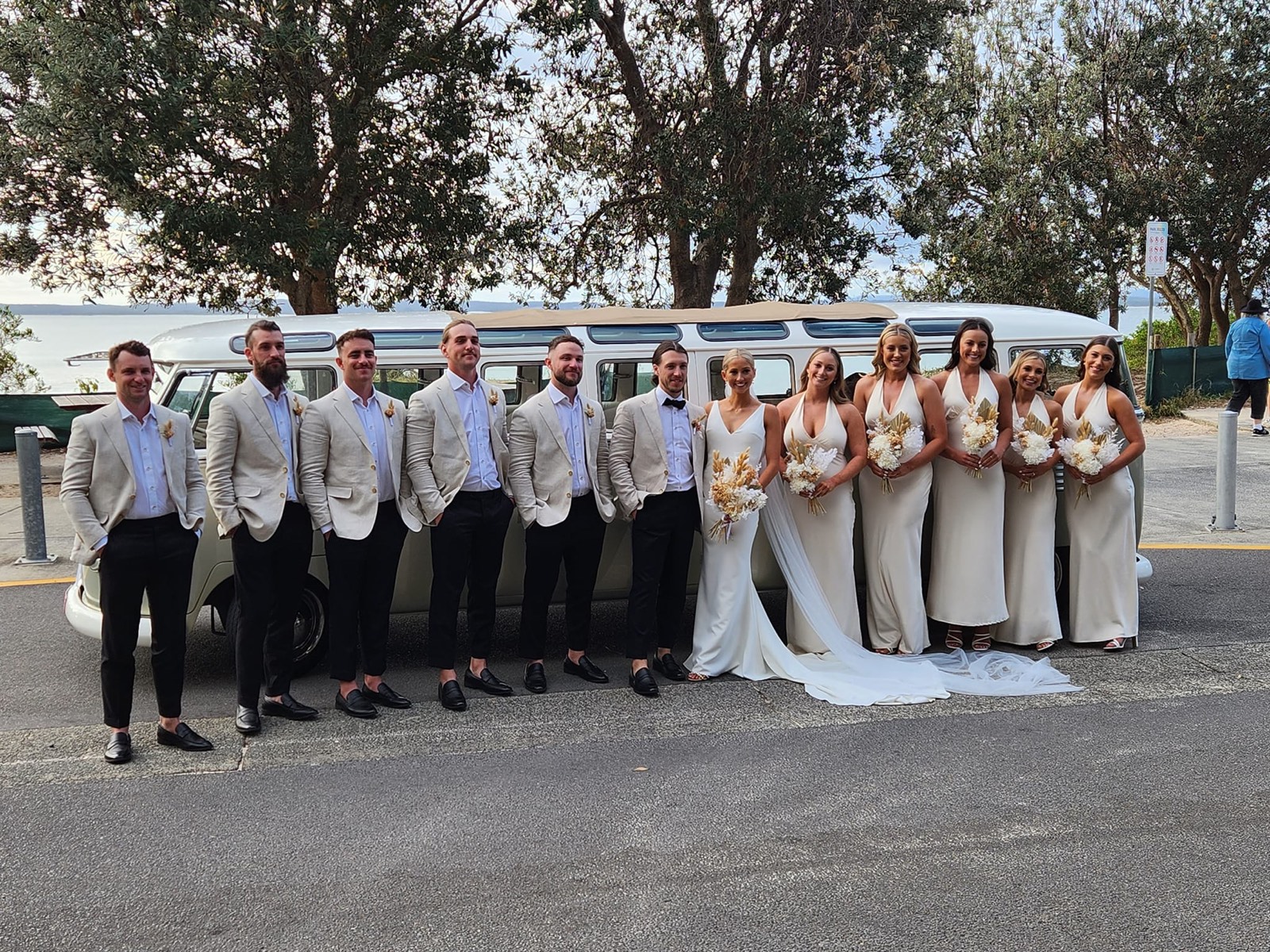 Krusin Kombis real wedding