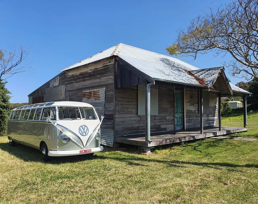 Krusin Kombis - Wedding car hire Newcastle vintage Kombi